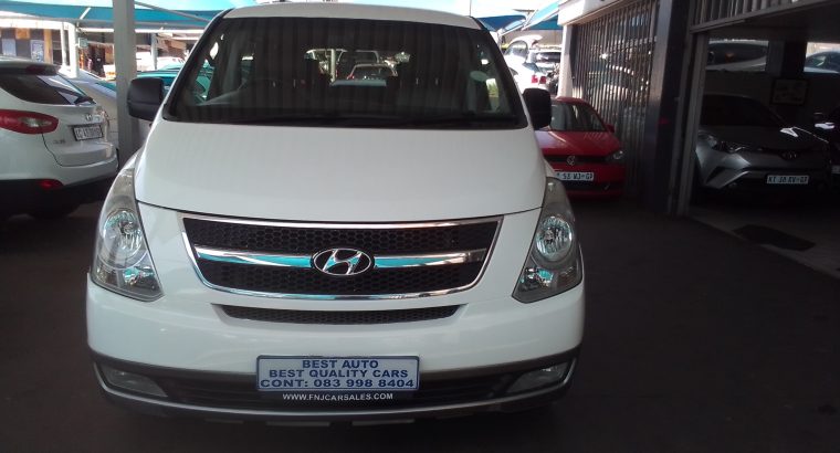 2014 Hyundai H-1 2.4 Engine Capacity with Manuel Transmission, El