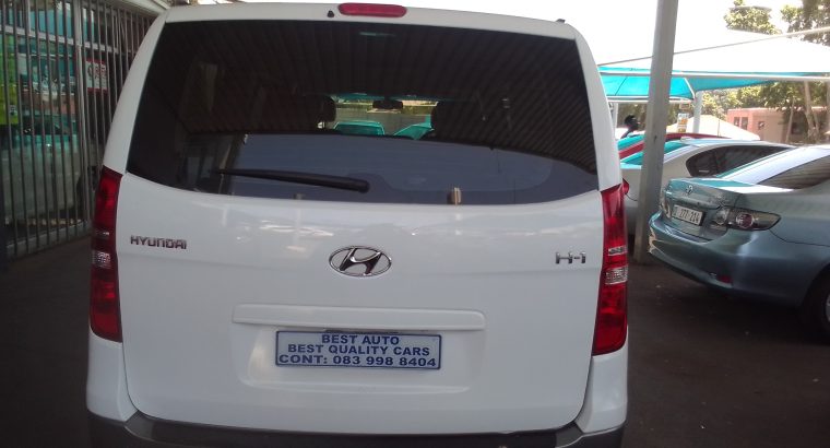 2014 Hyundai H-1 2.4 Engine Capacity with Manuel Transmission, El