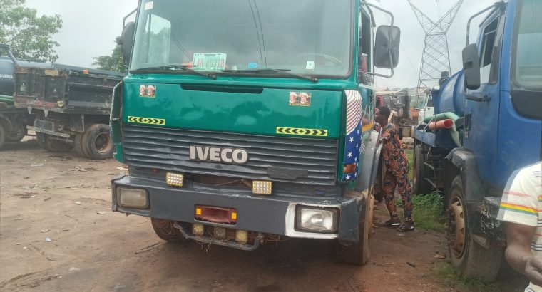 IVECO TRUCK HEAD FOR SALE