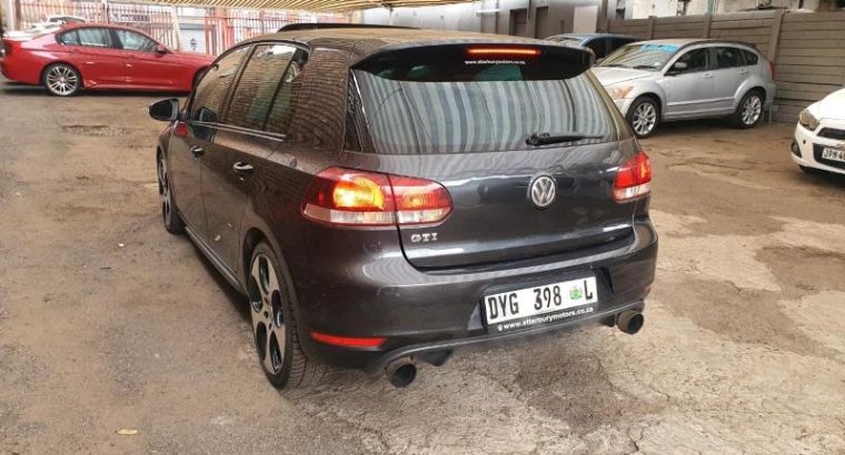 2011 Volkswagen Golf GTi Auto