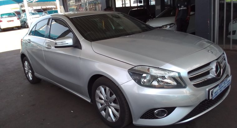 2015 Mercedes Benz A200 2.0 Engine Capacity with Automatic Transm