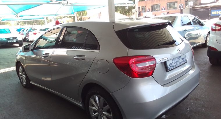 2015 Mercedes Benz A200 2.0 Engine Capacity with Automatic Transm