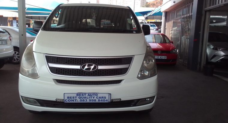 2009 Hyundai H-1 2.4 Engine Capacity Panel Van with Manuel Trans