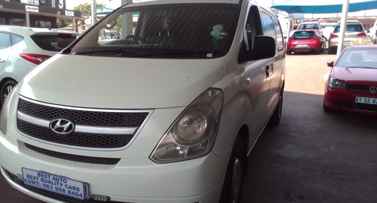 2009 Hyundai H-1 2.4 Engine Capacity Panel Van with Manuel Trans