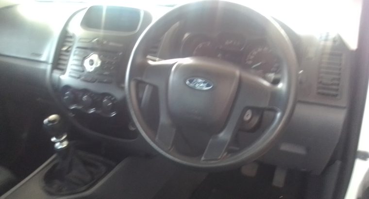 2013 Ford Ranger 2.2 Engine Capacity with Manuel Transmission, El