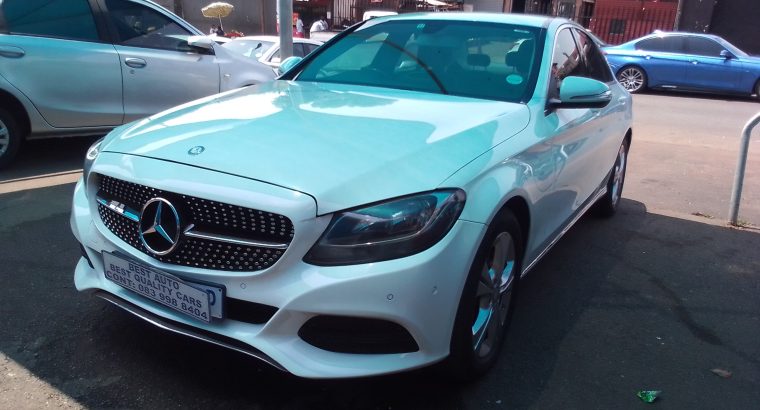 2014 Mercedes Benz C-200 2.0 Engine Capacity with Automatic Trans