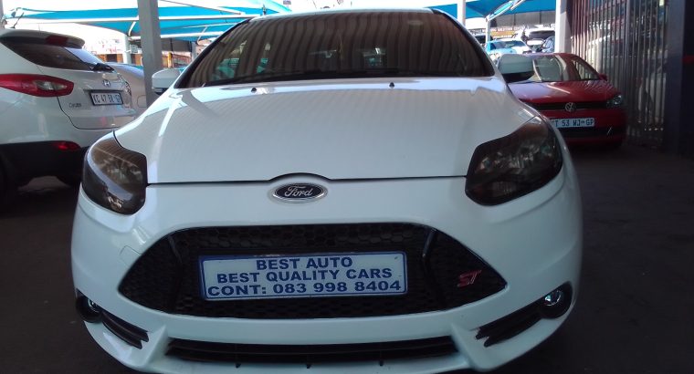 2014 Ford Focus st 2.0 Engine Capacity with Manuel Transmission,