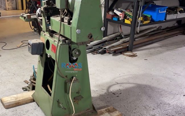 Adjustable 3-Drill Dowel Hole Borer SB 30 RYE
