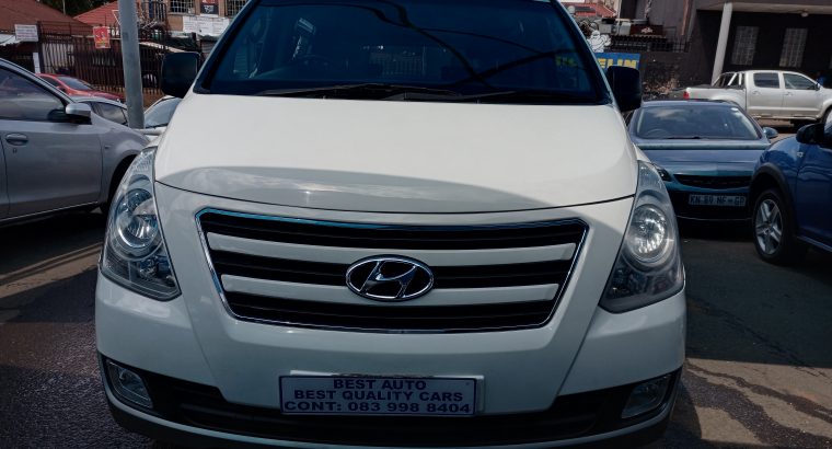 2017 Hyundai H-1 2.5 Engine Capacity with Automatic Transmission,