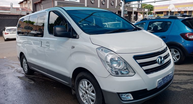2017 Hyundai H-1 2.5 Engine Capacity with Automatic Transmission,