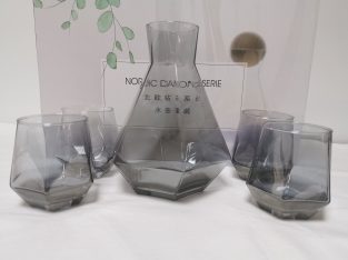NORDIC HIGH FASHION WATER JUG AND CUP SET