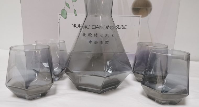 NORDIC HIGH FASHION WATER JUG AND CUP SET