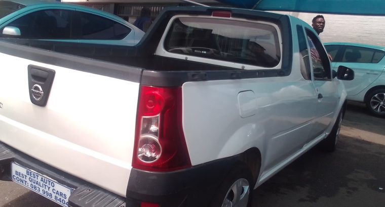 2018 Nissan Np-200 1.6 Engine Capacity with Manuel Transmission,