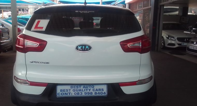 2011 Kia Sportage 2.0 Engine Capacity with Manuel Transmission, E