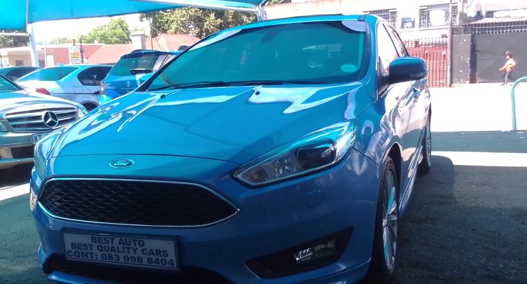 2017 Ford Focus 1.0 Engine Capacity Eco-Boost with Automatic Tran