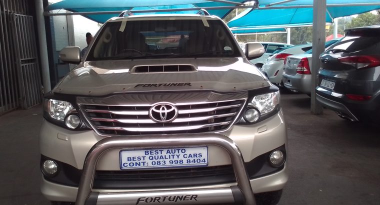 2011 Toyota Fortune 3.0 Engine Capacity with Manuel Transmission,