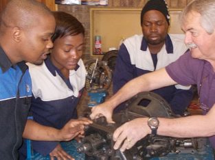 TRADE TEST TRAINING 0780079195