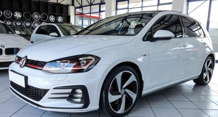 2019 VOLKSWAGEN GOLF 7 GTI 2.O TSI