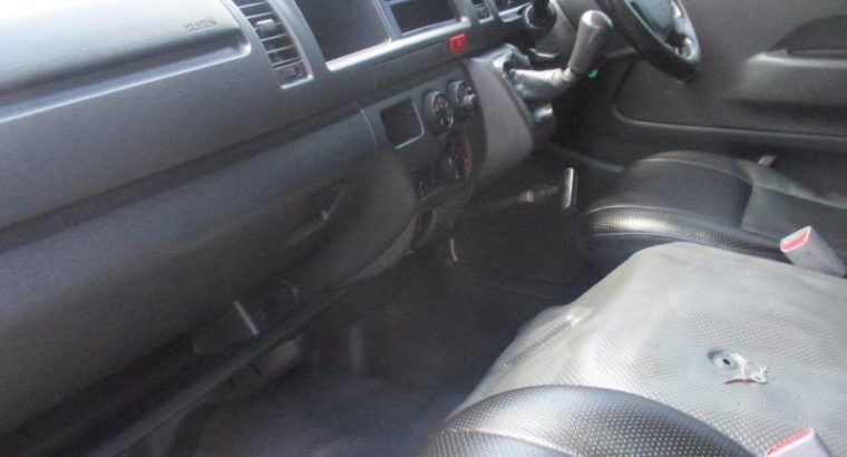 2018 Toyota Quantum 2.5 D-4D Sesfikile 16-seater