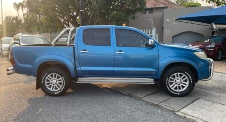 2015 Toyota Hilux 3.0 Engine Capacity D4D Double Cab with Manuel