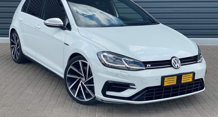 2019 VOLKSWAGEN GOLF R