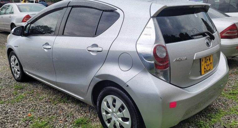 Clean toyota runx