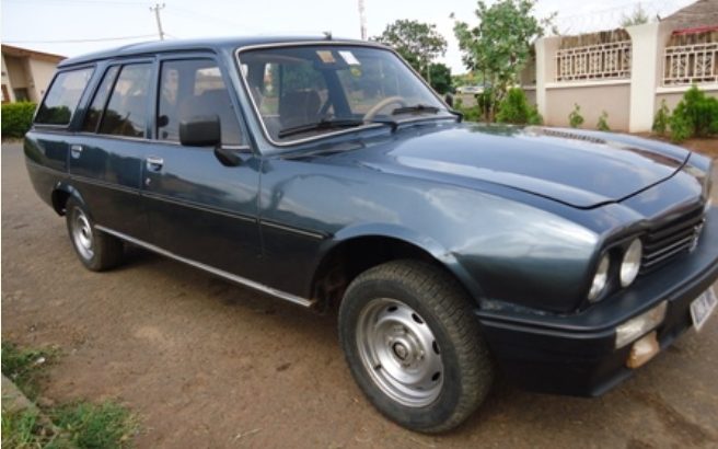 We buy Chrysler accident damaged vehicles for used parts