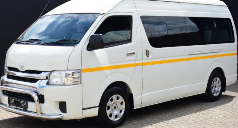 TOYOTA QUANTUM 2.7 PETROL ENGINE 14 SEATS FOR SALE
