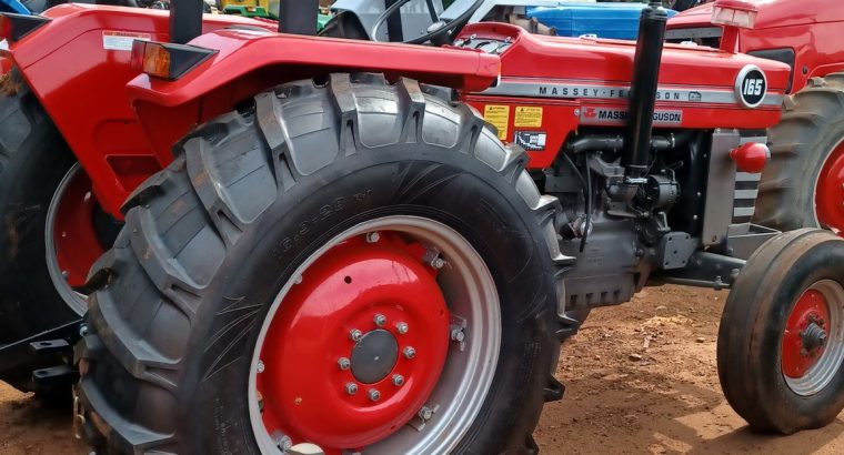 Massey ferguson 165