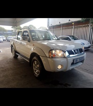 2019 NISSAN HARDBODY NP 300 2.4i