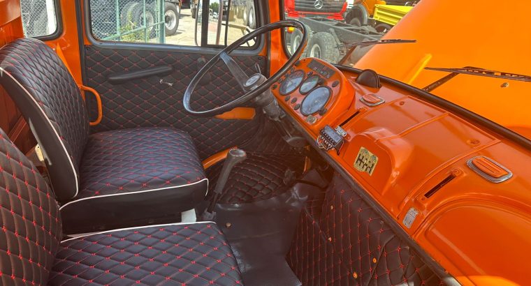 MERCEDES BENZ 26424 CAB CHASSIS TRUCK