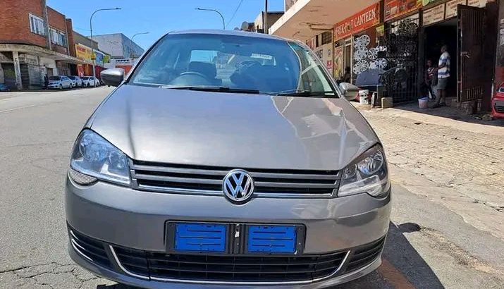 2017 VOLKSWAGEN POLO VIVO