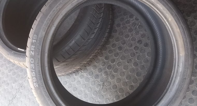 295/30/19 × 2 Continental 5 Tyres. 100% Life