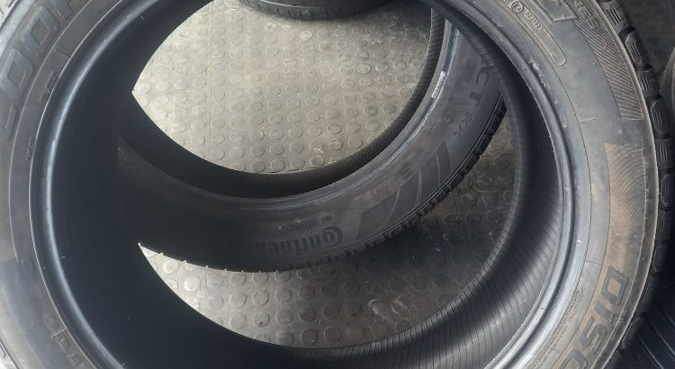 285/45/22 × 1 Cooper Discoverer Tyre. 95% life