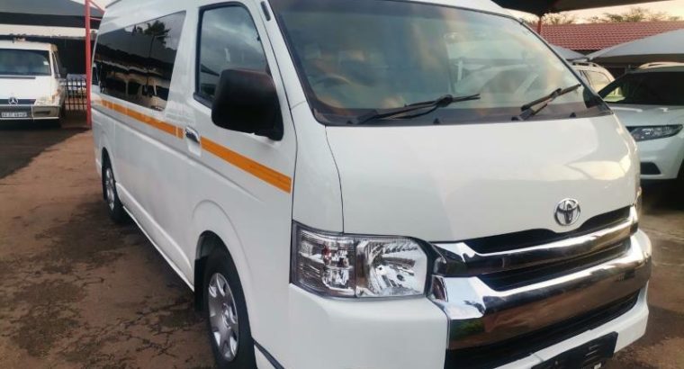 Toyota quantum sesfikile 2.5 D4D for sell