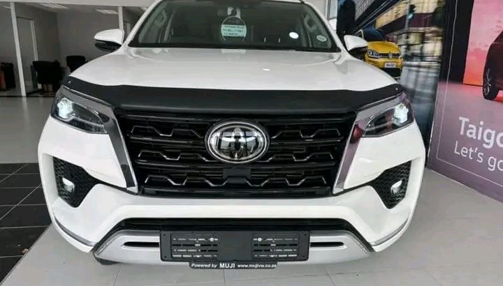 2021 TOYOTA FORTUNE 2.8GD-6 VX
