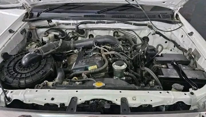 2007 TOYOTA HILUX 2.7 RAIDER