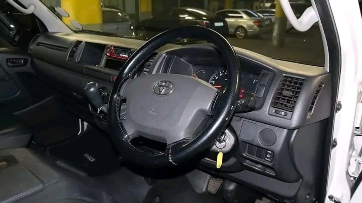 2018 TOYOTA QUANTUM SESFIKILE 2.5 MANUAL
