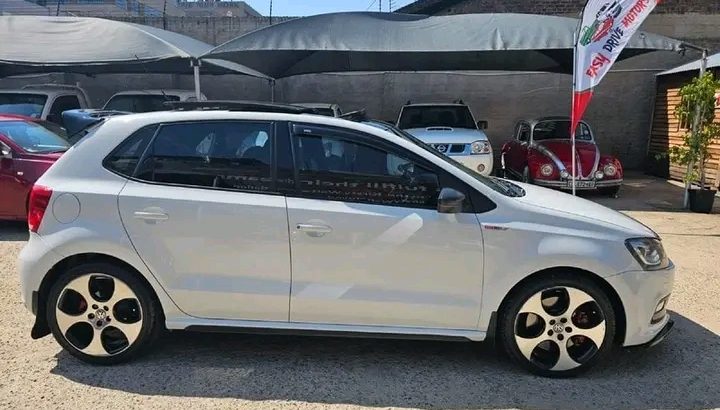 2014 Volkswagen Polo GTI 5-Door 1.4