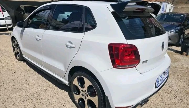2014 Volkswagen Polo GTI 5-Door 1.4