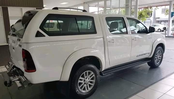 2015 TOYOTA HILUX 3.0D4D 4X4 LEGEND 45