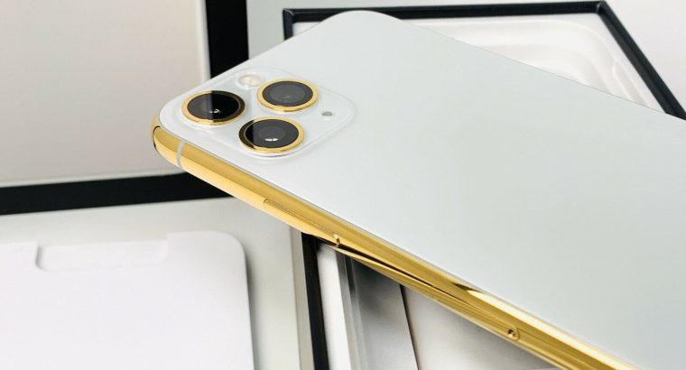 Apple iPhone 15 Pro Max $700 / Tecno Phantom V Fold $350 Whatsapp