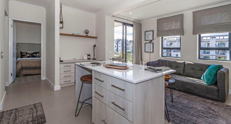 Two Bedroom Apartment/Flat To Let In Somerset West