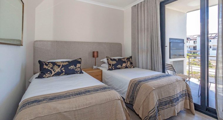 Two Bedroom Apartment/Flat To Let In Somerset West