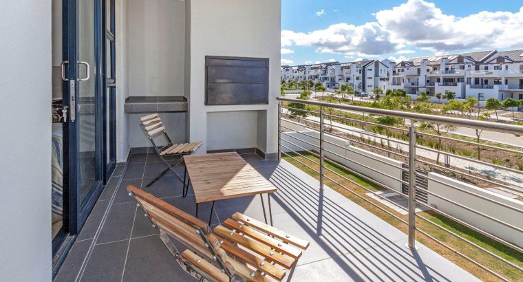 Two Bedroom Apartment/Flat To Let In Somerset West