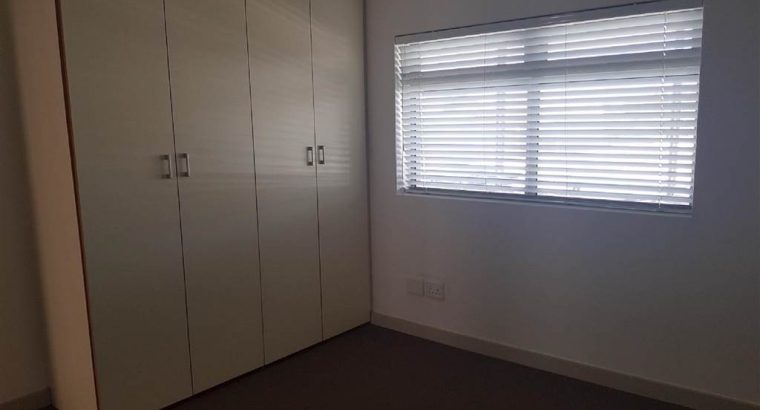 Amazing 2 Bed Apartment To Rent in Claremont Upper