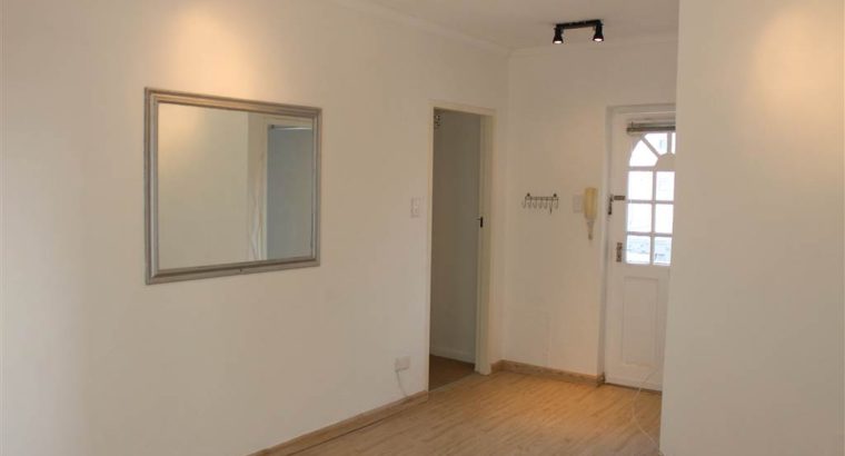 1 Bed Apartment To Rent In Sea Point