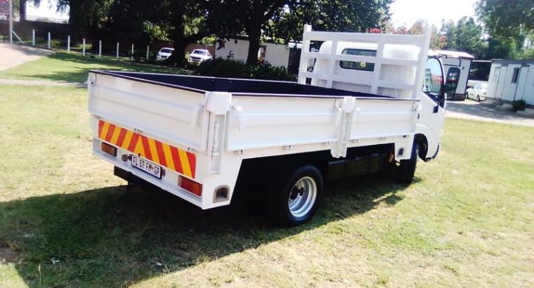2016 Toyota DYNA 4093