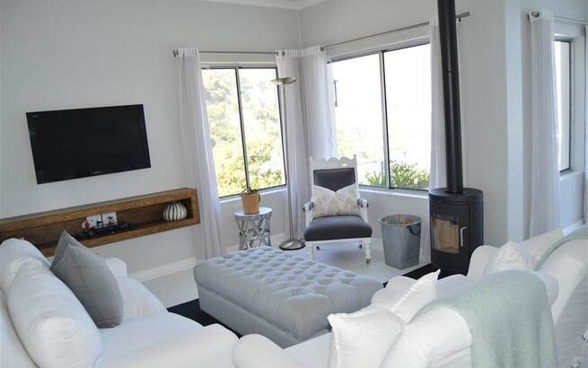 2 Bed Apartment in Clifton