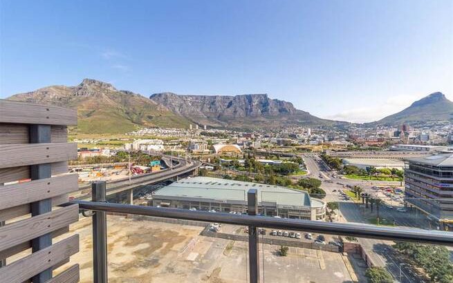 Studio Apartment in Foreshore